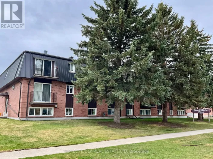 12 - 819 MACODRUM DRIVE, Brockville