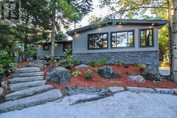 12 ADAM AND EVE ROAD, Trent Lakes