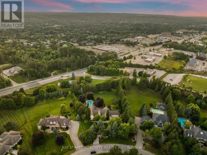 12 ALM COURT, Aurora