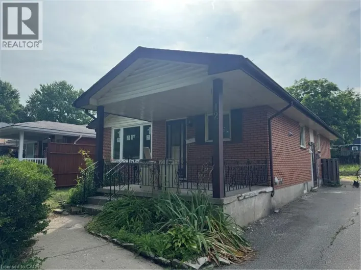 12 ARROWHEAD Place Unit# Lower, Kitchener