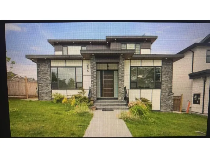 1/2 basement 2575 166 STREET, Surrey