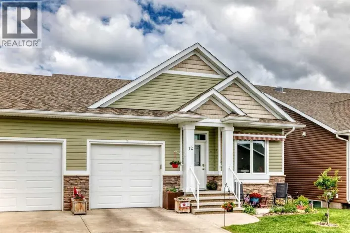 12 Beardsley Crescent, Lacombe