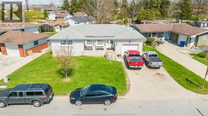 12 BENNIE AVENUE, Leamington