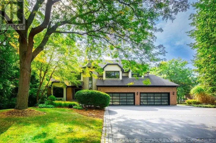 12 BLACKBERRY PLACE, Hamilton