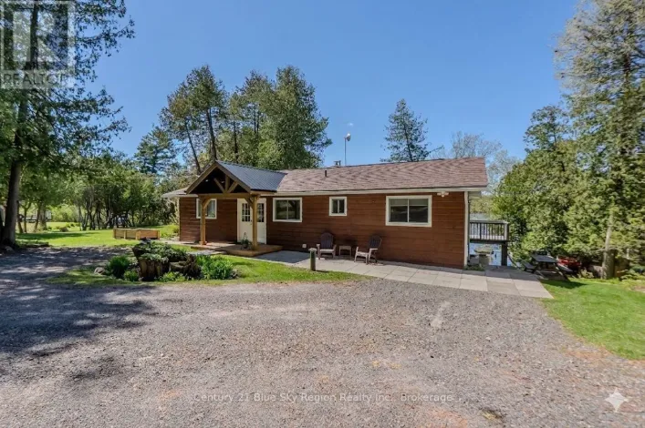 12 CHERRY LANE, East Ferris