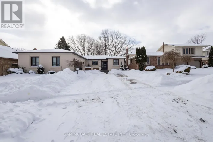 12 CHEVAL DRIVE, Grimsby