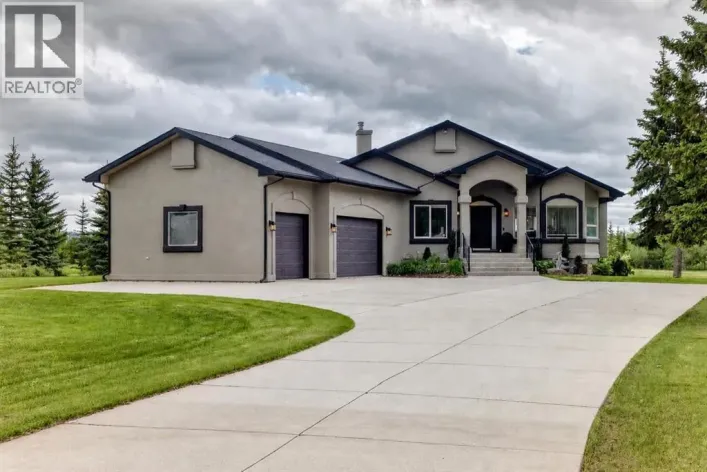 12 Clover Lane, Rural Rocky View County