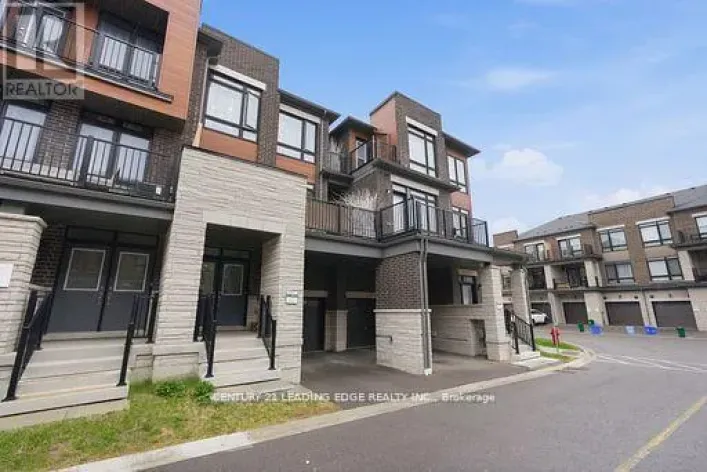 12 COPPINI LANE, Ajax