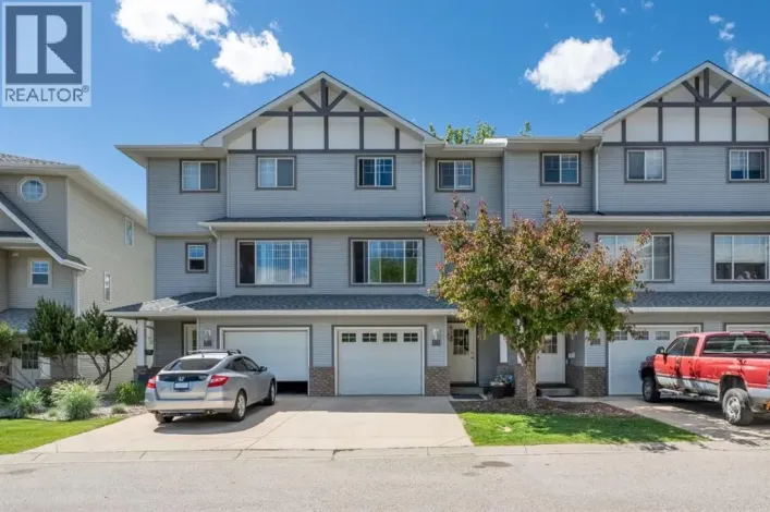 12 Crystal Shores Cove, Okotoks