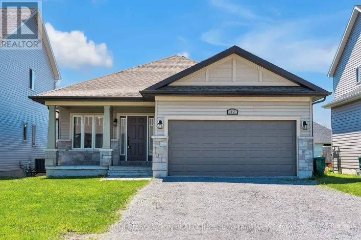 12 CYPRESS DRIVE, Belleville