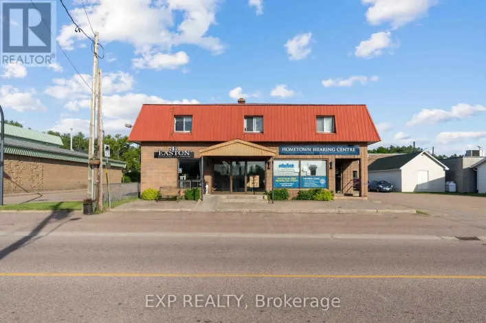 12 DUNN STREET, Madawaska Valley