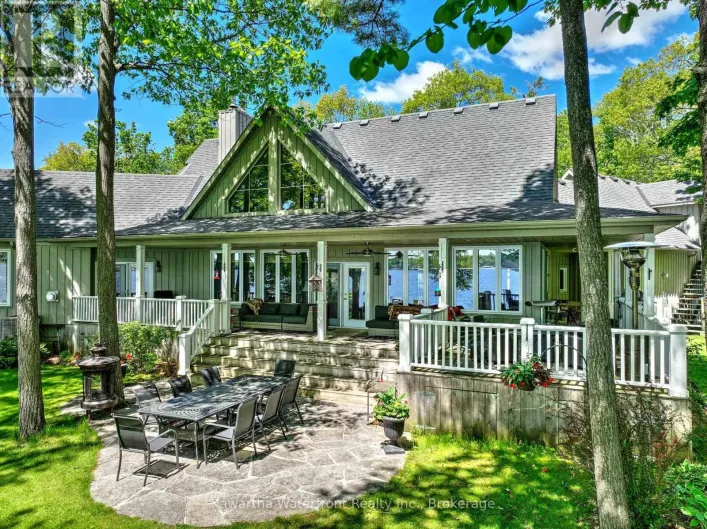 12 EDGEWOOD DRIVE, Kawartha Lakes