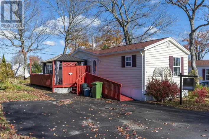 12 Eighth Street, Lucasville