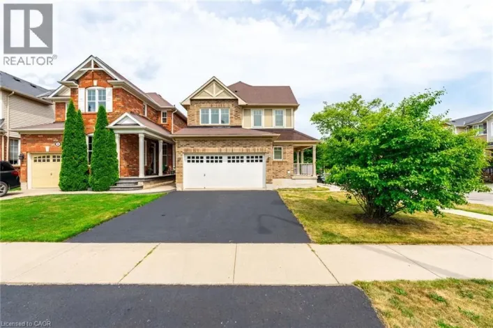 12 EMICK Drive, Ancaster