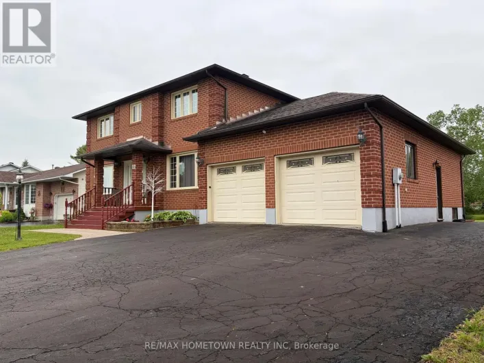 12 FAIRHOLME DRIVE, South Dundas