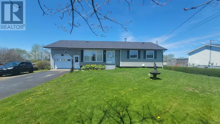 12 Haley Road, Yarmouth