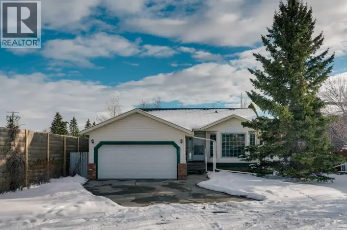12 Hawkland Crescent NW, Calgary