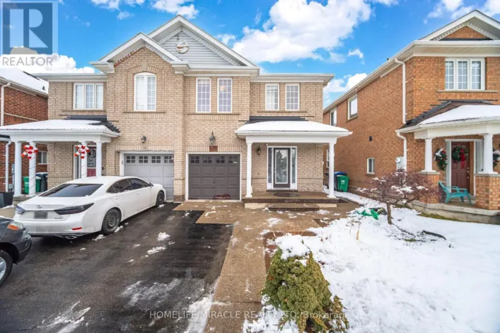 12 HOLLINGSWORTH CIRCLE, Brampton