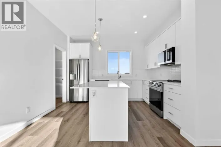 12 Hotchkiss Parade SE, Calgary