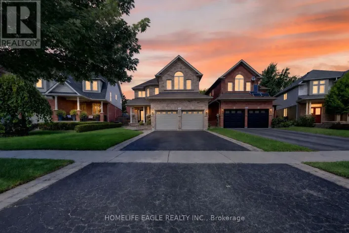 12 KENSINGTON TRAIL, Barrie