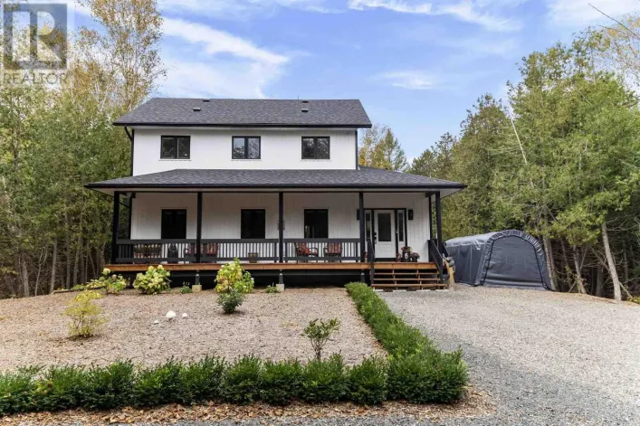 12 Lake DR, Blind River