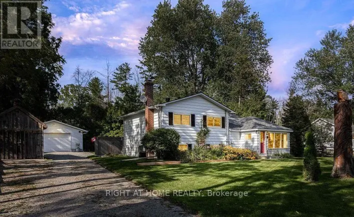 12 LAKESHORE ROAD E, Oro-Medonte