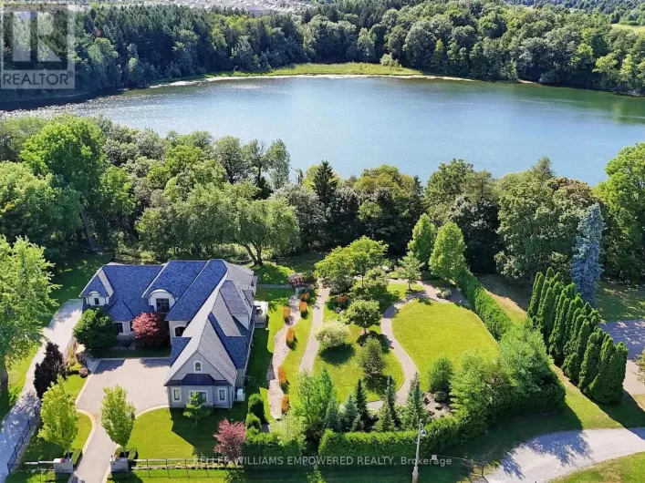 12 MACLEOD ESTATE COURT, Richmond Hill