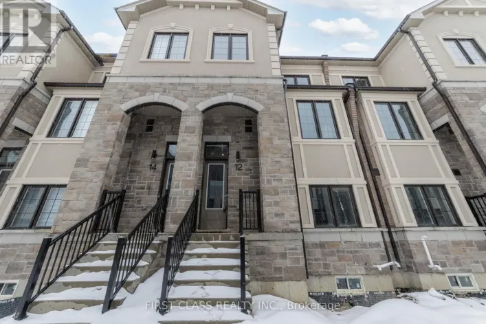 12 MERMOT LANE, Richmond Hill