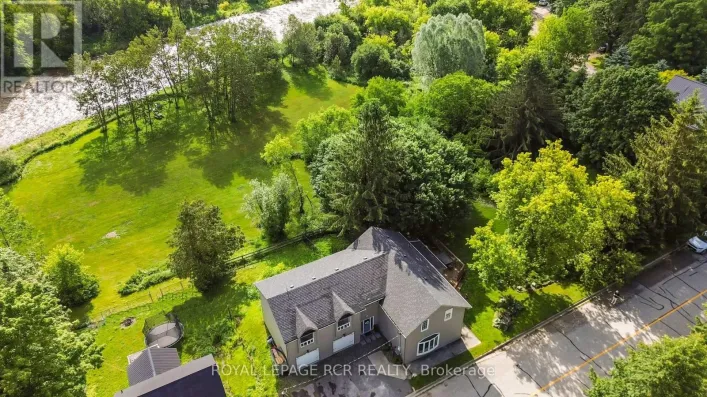 12 MILL STREET, Amaranth