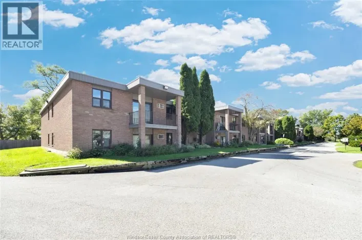 12 Montgomery Unit# A205, Wallaceburg