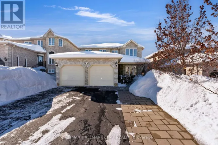 12 MUIR DRIVE, Barrie