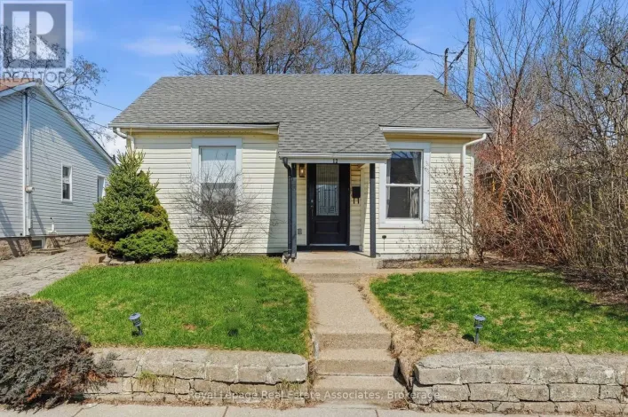 12 NELSON STREET, Hamilton