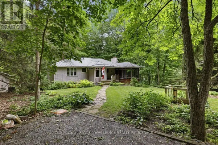 12 ORIOLE LANE, Kingston)