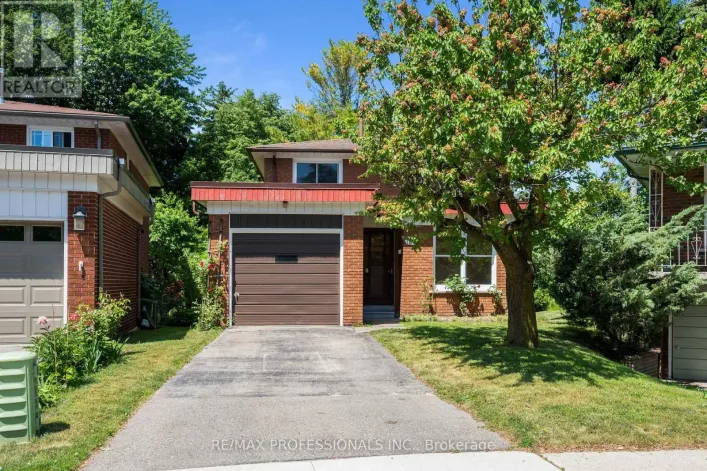 12 ORMSKIRK COURT, Toronto