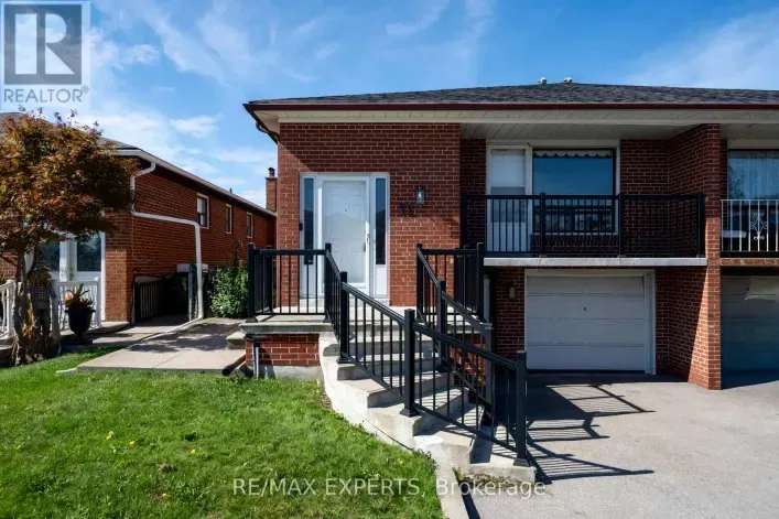 12 PARADELLE CRESCENT, Toronto