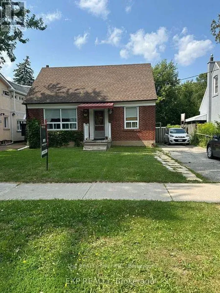 12 PLEASANT AVENUE, Toronto