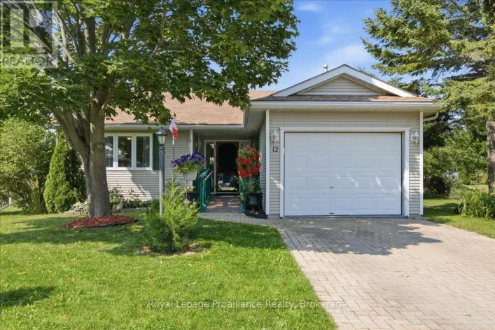 12 REYNOLDS PLACE, Prince Edward County