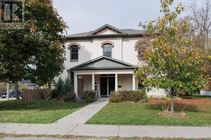 12 RUSSELL STREET E, Kawartha Lakes