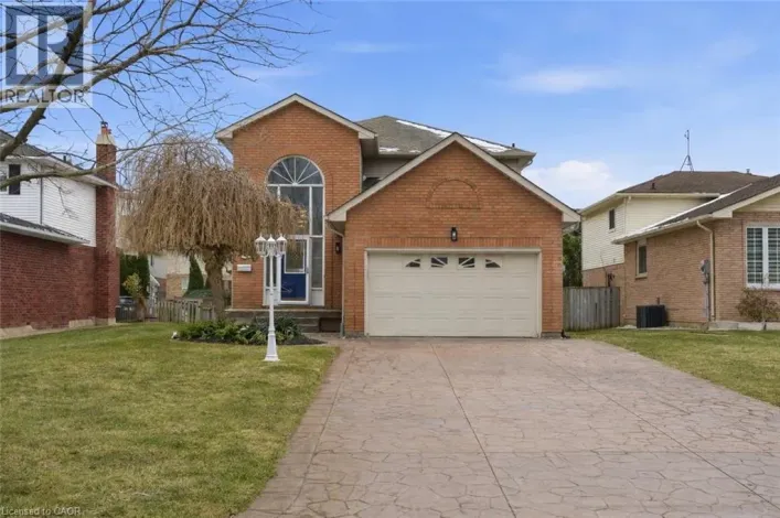12 SUMNER Crescent, Grimsby