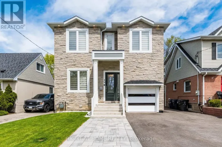 12 THAMES AVENUE, Toronto