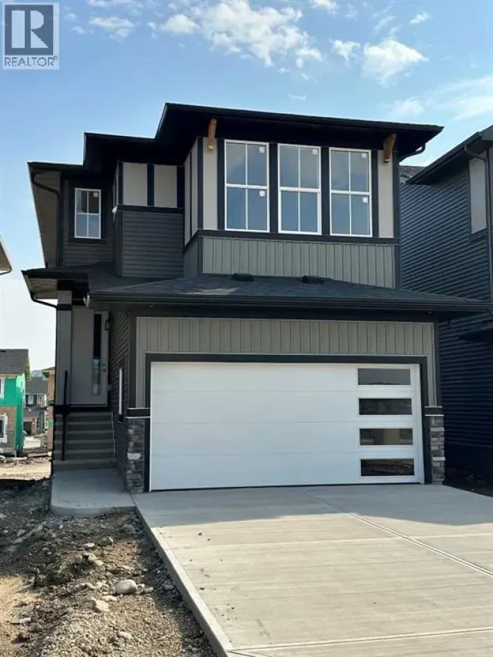 12 Topaz Place, Cochrane