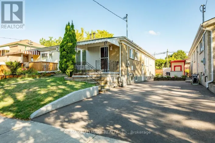 12 TRINNELL BOULEVARD, Toronto