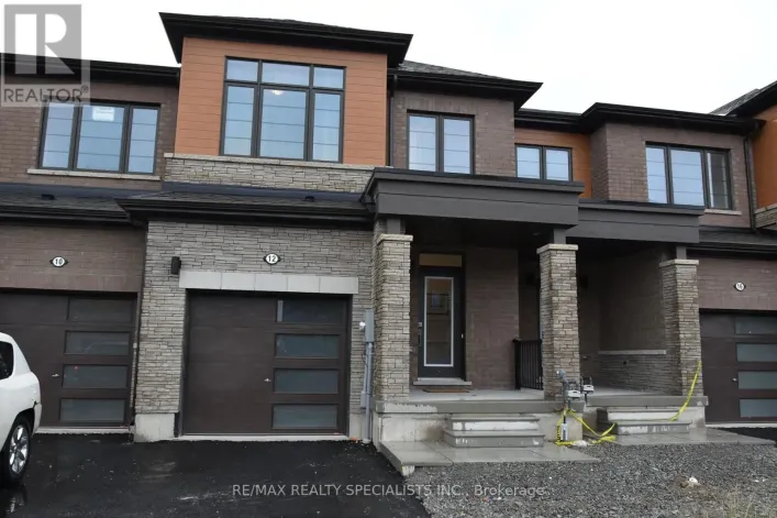 12 VELVET WAY, Thorold