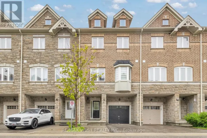 12 WATERSTONE WAY, Whitby