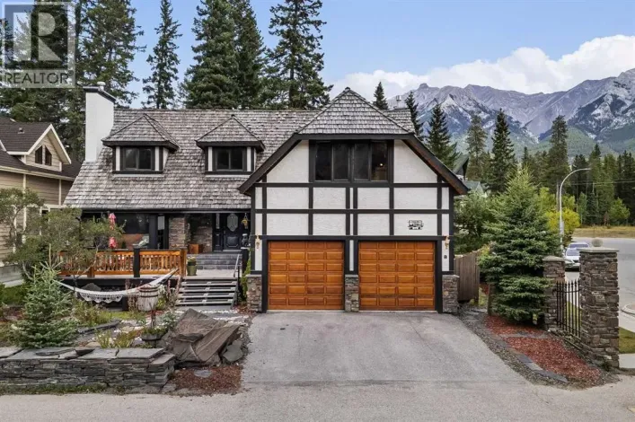 12 Woodside Lane, Canmore