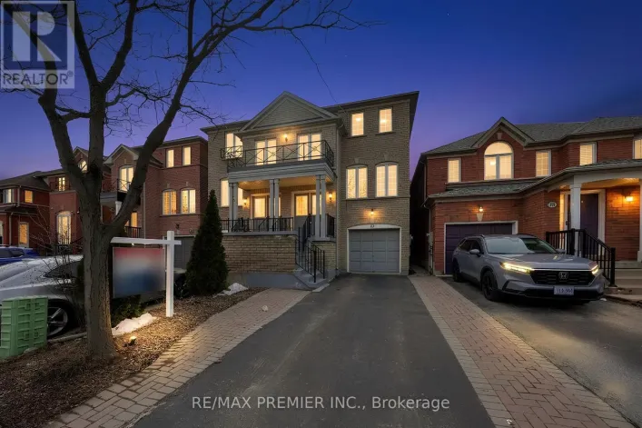 12 YELLOWOOD CIRCLE, Vaughan