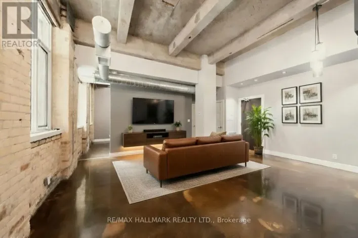 120 - 201 CARLAW AVENUE, Toronto