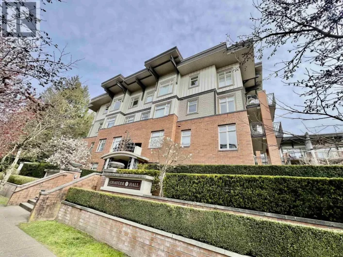 120 2250 WESBROOK MALL, Vancouver