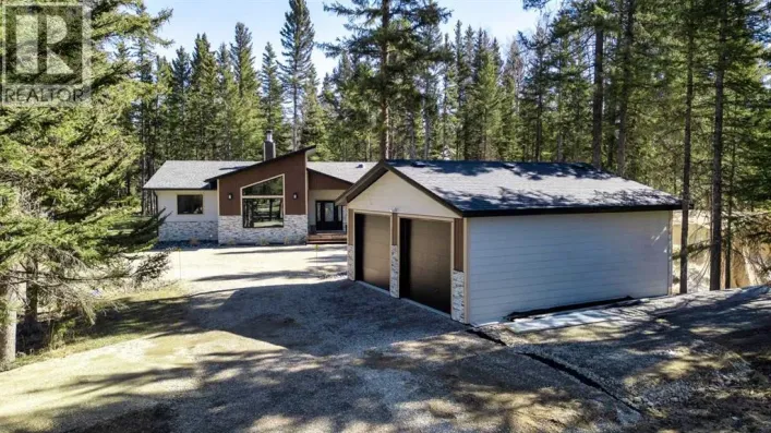 120, 32529 Range Road 52, Rural Mountain View County