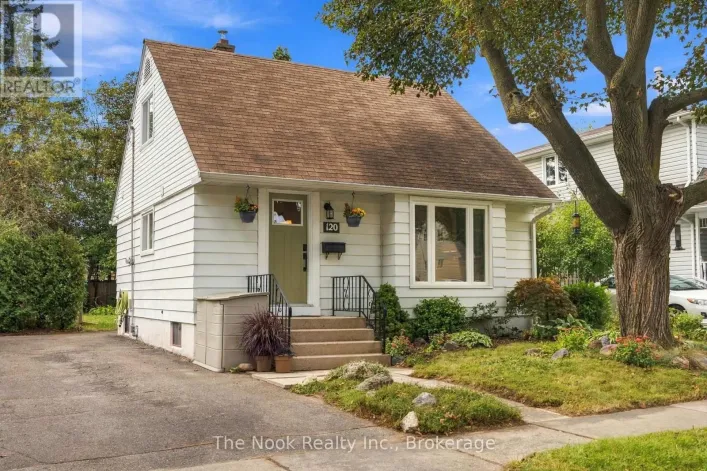 120 ADMIRAL ROAD, Ajax